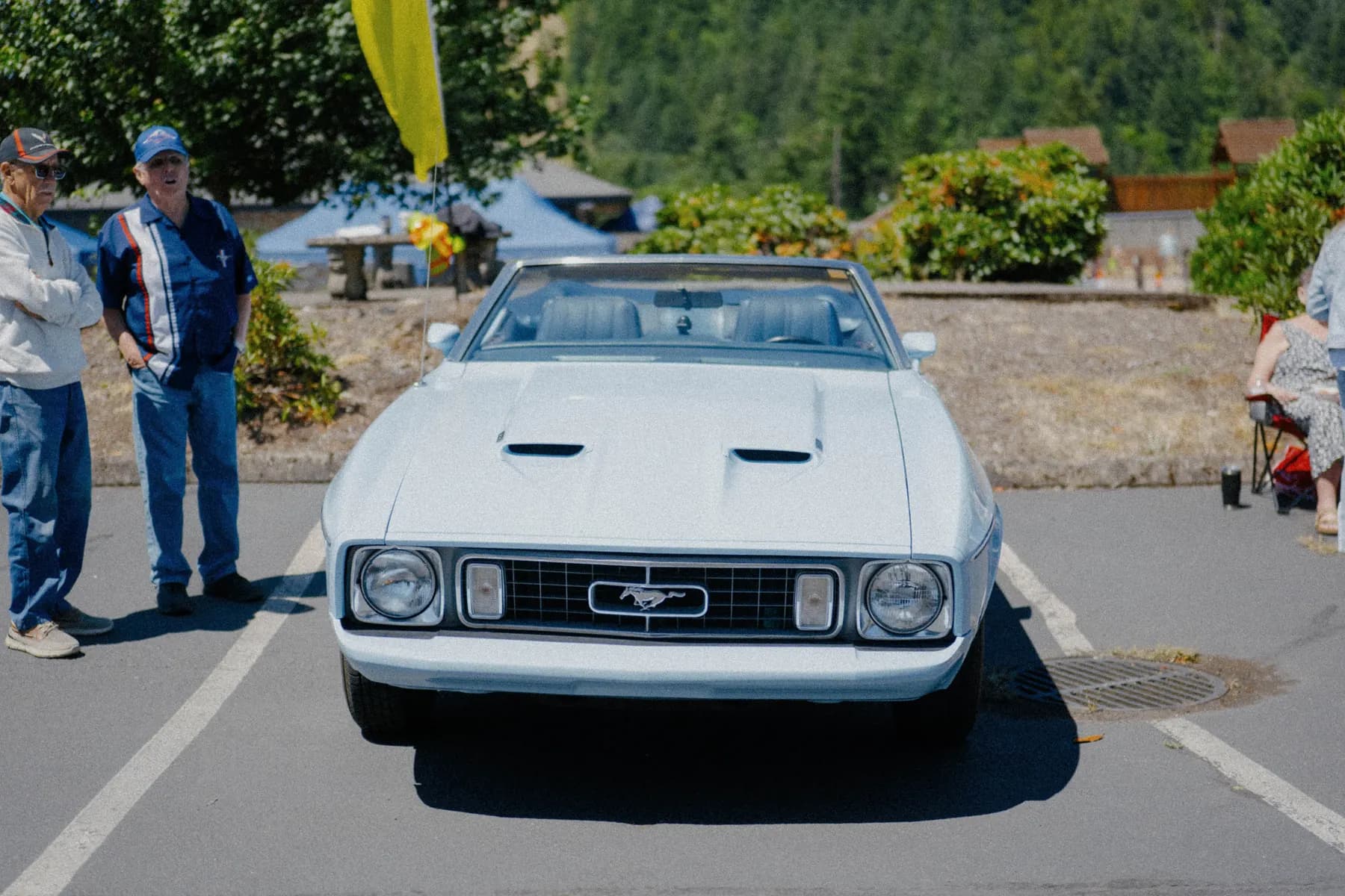 Classic car parked at Hot Rods and Dad Bods 2026, photo 32.